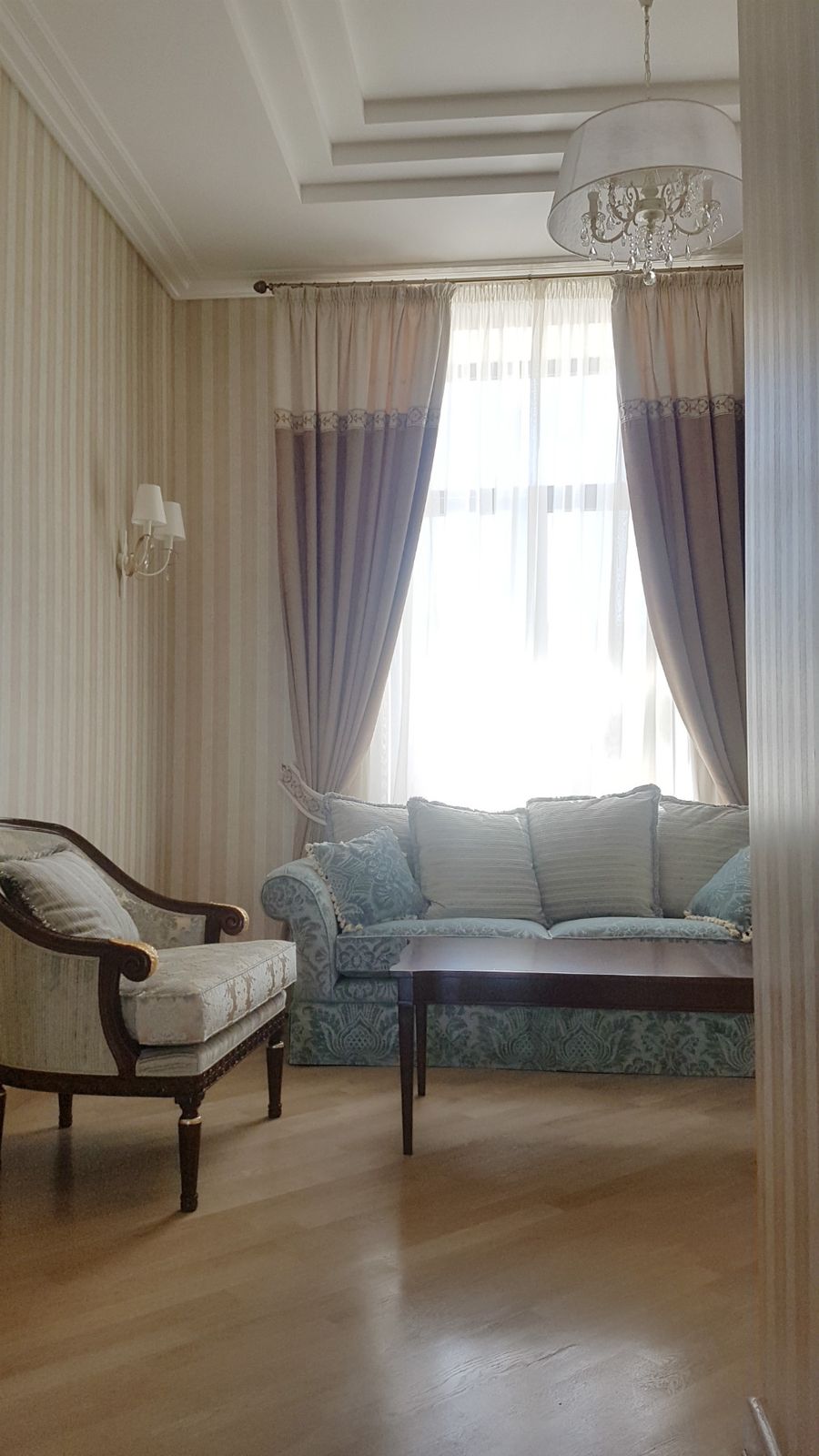 Гостиница 11