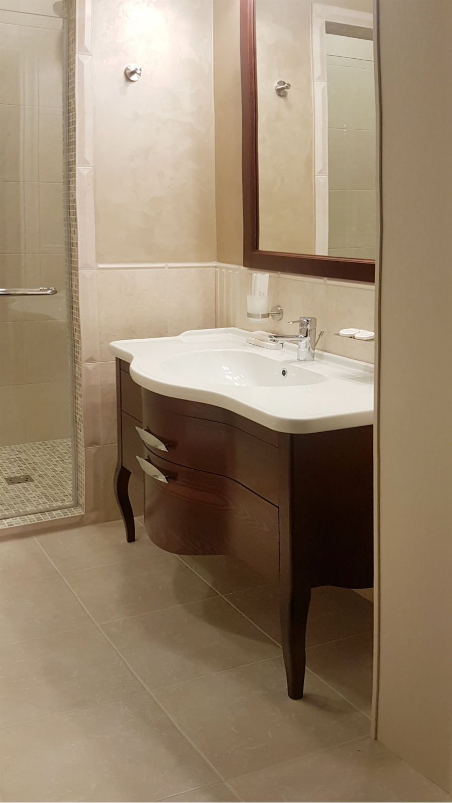 Гостиница 12